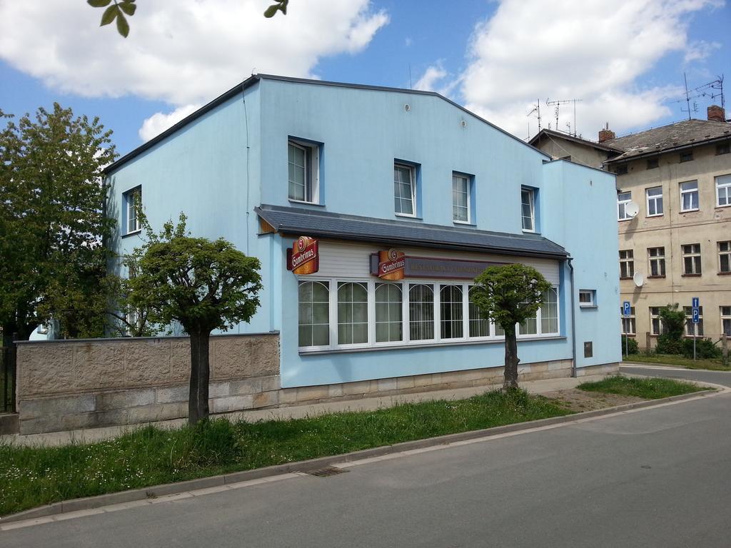 Klub U Námořníka Dvůr Králové nad Labem Exterior foto